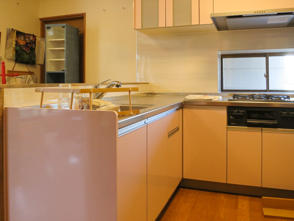 クリナップ・ラクエラのL型キッチン入れ替え後の様子